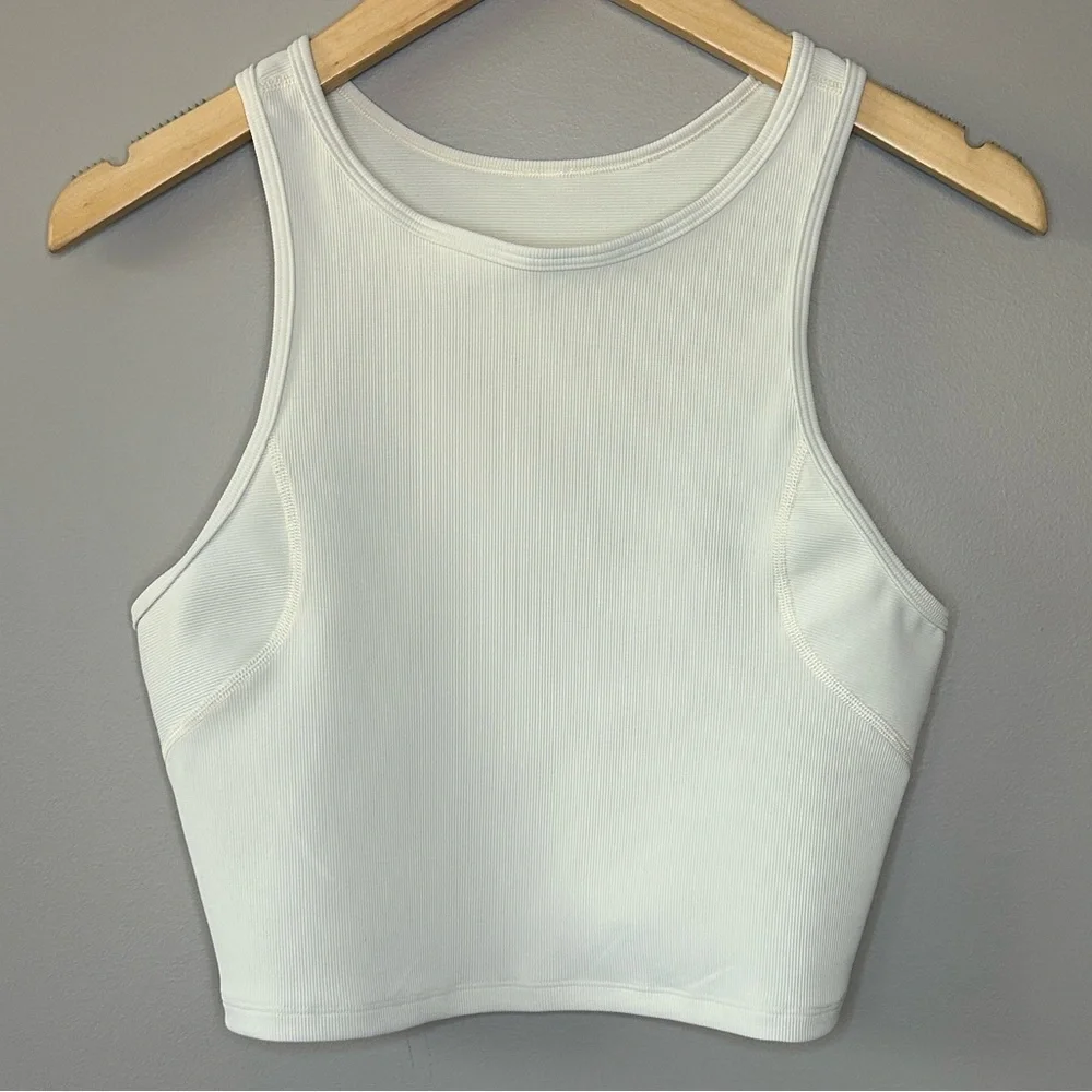 Lululemon Ribbed Contour Racerback Cropped Yoga‎ Tank Top Ivory Cream fits 6/8